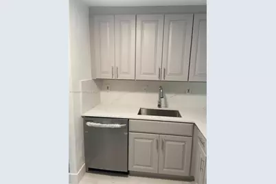 1101 NE 23rd Pl, Pompano Beach, FL 33064 - Photo 11
