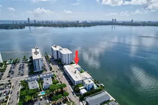 1880 S Treasure Dr, North Bay Village, FL 33141 - Photo 3