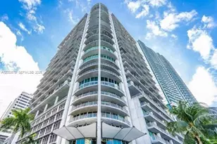 690 SW 1st Ct, Miami, FL 33130 - Photo 1