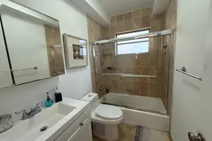1021 Michigan Ave, Miami Beach, FL 33139 - Photo 13