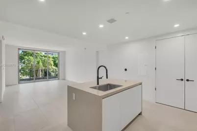 2200 Brickell Ave #204, Miami, FL 33129 - Photo 9