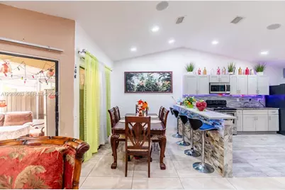 1111 San Remo Cir, Homestead, FL 33035 - Photo 9