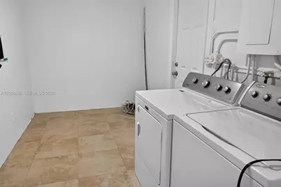 9875 SW 83rd St #0, Miami, FL 33173 - Photo 7