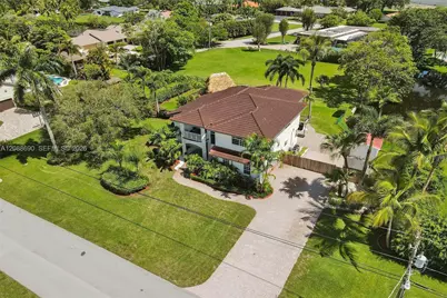 12140 SW 3rd St, Plantation, FL 33325 - Photo 83