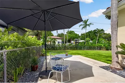 439 Candia Ave, Coral Gables, FL 33134 - Photo 9