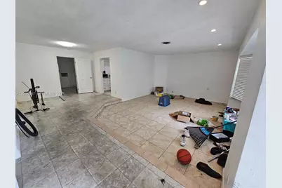 830 SW 50th Ave, Margate, FL 33068 - Photo 7