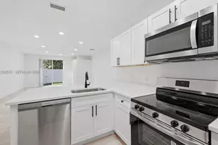 5703 NW 48th Ave, Coconut Creek, FL 33073 - Photo 5