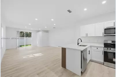 5703 NW 48th Ave #48, Coconut Creek, FL 33073 - Photo 3