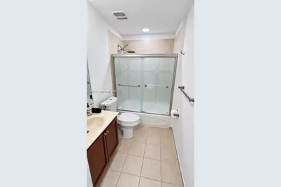 11401 NW 89th St #111, Doral, FL 33178 - Photo 11