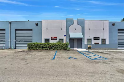 8450 NW 68 St, Doral, FL 33166 - Photo 19