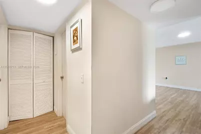 555 NE 123rd St #418-A, North Miami, FL 33161 - Photo 39