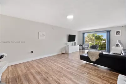 555 NE 123rd St #418-A, North Miami, FL 33161 - Photo 25