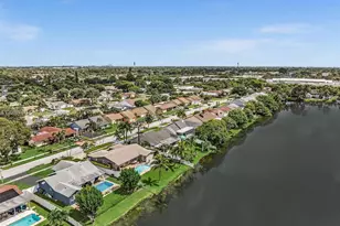 8500 NW 7th St, Pembroke Pines, FL 33024 - Photo 51