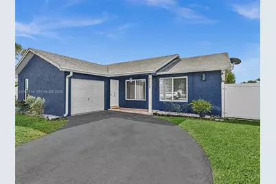 8500 NW 7th St, Pembroke Pines, FL 33024 - Photo 1