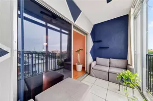 305 W 68th St, Hialeah, FL 33014 - Photo 21