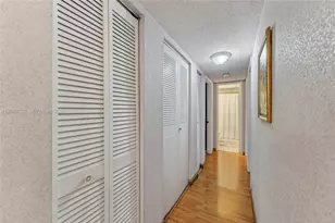 305 W 68th St, Hialeah, FL 33014 - Photo 37