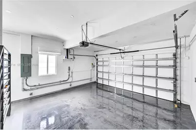1080 NE 104th St, Miami Shores, FL 33138 - Photo 33