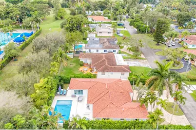 1080 NE 104th St, Miami Shores, FL 33138 - Photo 53