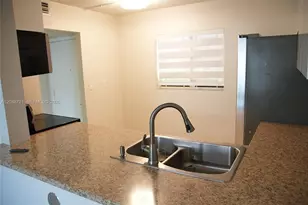 8635 NW 8th St, Miami, FL 33126 - Photo 5