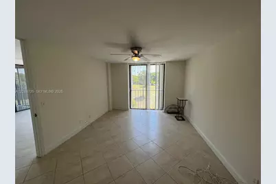 501 SW 11th Pl #410, Boca Raton, FL 33432 - Photo 15