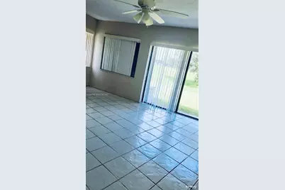6105 Royal Poinciana Ln, Tamarac, FL 33319 - Photo 13