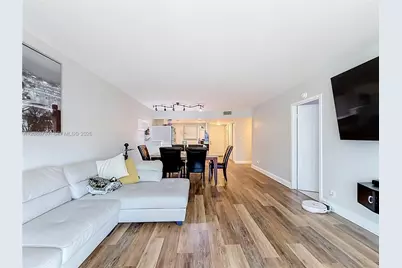 8370 Sands Point Blvd #H208, Tamarac, FL 33321 - Photo 11