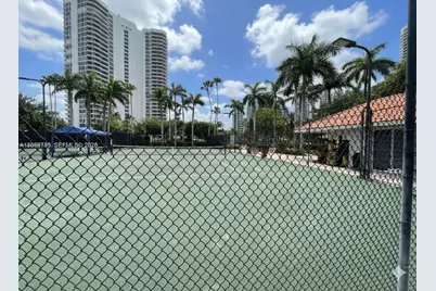 3600 Mystic Pointe Dr #604, Aventura, FL 33180 - Photo 29
