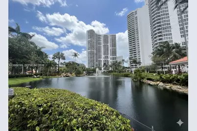 3600 Mystic Pointe Dr #604, Aventura, FL 33180 - Photo 25