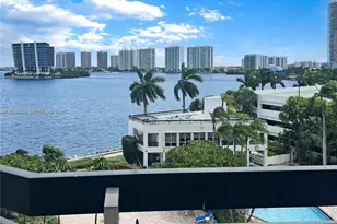 3600 Mystic Pointe Dr, Aventura, FL 33180 - Photo 1