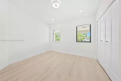 11300 SW 43rd St, Miami, FL 33165 - Photo 9
