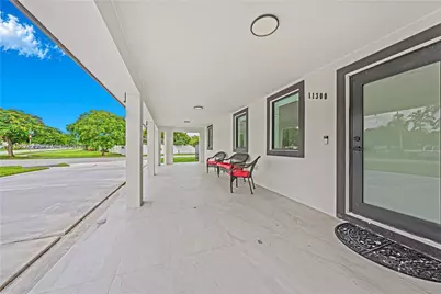 11300 SW 43rd St, Miami, FL 33165 - Photo 3