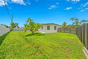 11300 SW 43rd St, Miami, FL 33165 - Photo 25