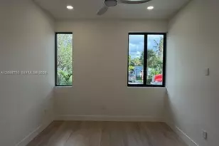 1724 NE 16th Ave, Fort Lauderdale, FL 33305 - Photo 29