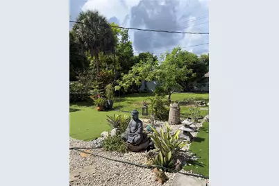 745 NW 126th St, North Miami, FL 33168 - Photo 13