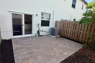 2840 SE 26th Ter, Homestead, FL 33035 - Photo 11
