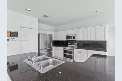 11149 NW 72nd Ter #11149, Doral, FL 33178 - Photo 13