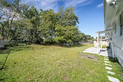 2750 NW 60th Street #2750, Miami, FL 33142 - Photo 13