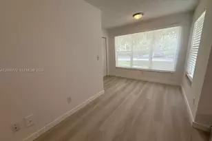 457 Vista Isles Dr, Sunrise, FL 33325 - Photo 13