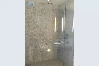 68 SE 6th St #3405, Miami, FL 33131 - Photo 3