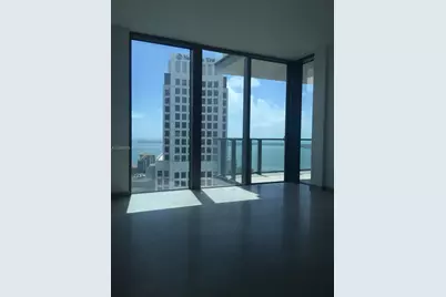 68 SE 6th St #3405, Miami, FL 33131 - Photo 5