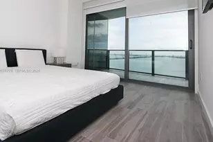 460 NE 28th St, Miami, FL 33137 - Photo 15
