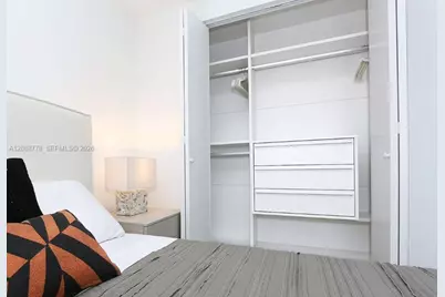 460 NE 28th St #2803, Miami, FL 33137 - Photo 23