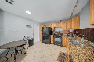 8405 SW 19th St, North Lauderdale, FL 33068 - Photo 5