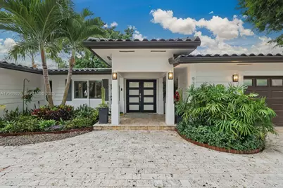 9320 SW 165th St, Palmetto Bay, FL 33157 - Photo 1