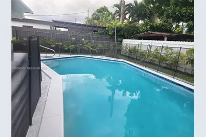 9301 SW 54th St, Miami, FL 33165 - Photo 7