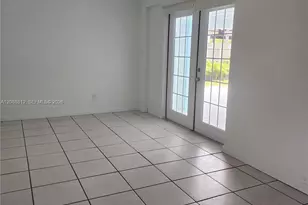 9301 SW 54th St, Miami, FL 33165 - Photo 21