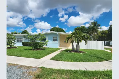 9301 SW 54th St, Miami, FL 33165 - Photo 3