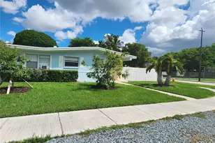 9301 SW 54th St, Miami, FL 33165 - Photo 1