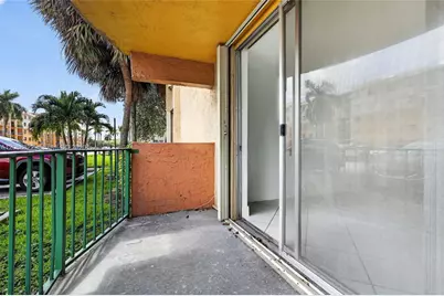 9360 Fontainebleau Blvd #101, Miami, FL 33172 - Photo 29