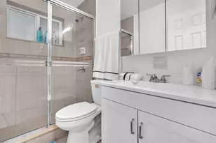 1255 NW 32nd Ct, Miami, FL 33125 - Photo 27